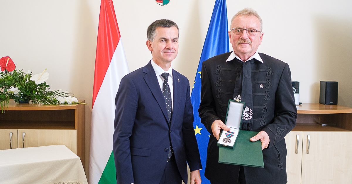 Mindenkori ország- és nemzetépítők